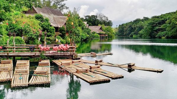 TOUR LÀNG CỔ PINAY RESORT 