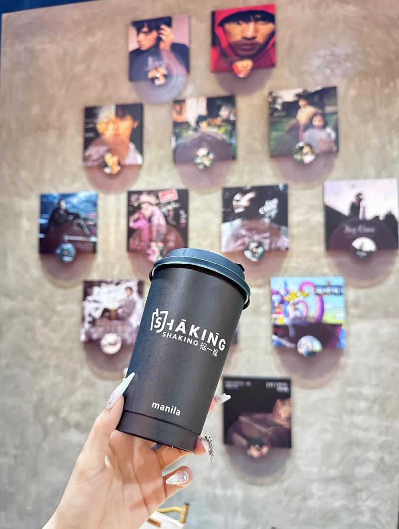 💪🏻Ý tưởng hẹn hò mới : Đến ngay SHAKING để vừa thưởng thức cafe và làm đồ thủ công 🥤𝐭𝐡𝐮̉ 𝐜𝐨̂𝐧𝐠 🥤